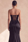 Zwarte satijn strapless korset met gerimpelde zeemeermin lange formele jurk met split