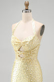 Bodycon halter hals met uitsnede parels gele homecomingjurk met kralen