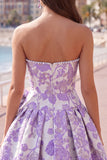 Strapless paarse A-lijn parels Jacquard Homecoming-jurk met strik