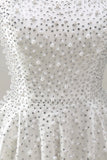 Witte strapless A-lijn kralenversierde mini parel homecoming jurk met ruches
