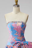 Jacquard blauwe strapless geruffelde A-lijn strassteen korte homecomingjurk met strik