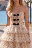 Abrikozenzwarte Dot A-lijn sweetheart chiffon Homecoming-jurk met strik