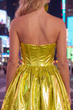 Metallic groene A-lijn sweetheart korset met gerimpelde homecomingjurk