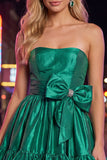 Strapless donkergroene A-lijn ruches Homecoming jurk met strik