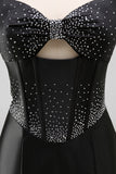 Zwarte Bodycon Sweetheart Corset Satijn kralenbezette Homecoming jurk met strik