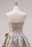 Strapless A-lijn grijs bloemen Jacquard korte homecomingjurk met strik