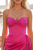 Bordeauxrode Bodycon sweetheart korset gerimpeld met franjes en kant op de achterste homecoming jurk
