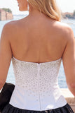 Fuchsia en rode strapless kralenvormige A-lijn korte homecomingjurk met strik