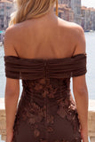 Off-the-shoulder gele, gebloemde strakke homecomingjurk met ruches