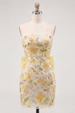 Gele strapless bodycon bloemenpailletten homecomingjurk met strik