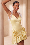 Paarse Bodycon halter neck satijnen homecomingjurk met gerimpelde homecoming jurk en 3D-bloemen
