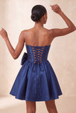 Marineblauwe satijn strapless A-lijn parel korset met veter homecoming jurk met strik