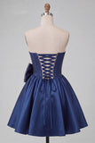 Marineblauwe satijn strapless A-lijn parel korset met veter homecoming jurk met strik