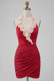 Halter neck rode bodycon gerimpelde glitter homecoming jurk met ruches en kant op de rug