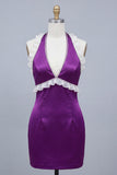 Satijnpaarse Bodycon Halter Neck Korte Homecoming-jurk met kralen en kant op de rug
