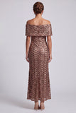 Glinsterende zeemeermin marineblauw off-the-shoulder midi moeder van de bruid jurk met pailletten
