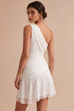 Eenschouder gerimpelde kant asymmetrisch bodycon Kleine witte jurk