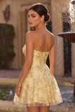 Gele A-lijn strapless pailletten homecomingjurk