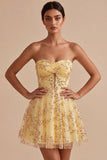 Gele A-lijn strapless pailletten homecomingjurk