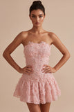 Roze A-lijn strapless parelmoer bloemen korte homecoming jurk