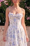 A-lijn blauwe bloemen chiffon spaghetti bandjes rugloos maxijurk met ruches