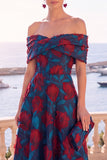 Marinegroene midi-jurk met een off-shoulder A-lijn a-lijn jurk en kant op de rug