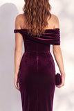 Bordeauxrode bodycon off the shoulder midi fluweel cocktailjurk
