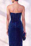 Bordeauxrode korsetschede strapless fluwelen jurk