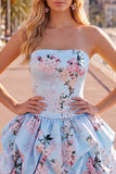 Strapless blauwe A-lijn satijnen bloemen homecomingjurk met kant op de rug