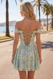 Off the shoulder A-lijn groene bloemenpailletten korte homecomingjurk met veter op de rug