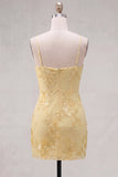 Gele Bodycon gerimpelde spaghettibandjes bloemenborduursel Homecoming Dress