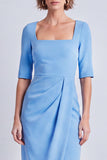 Marineblauwe vierkante hals gerimpelde bodycon halve mouwen midi werkjurk met split