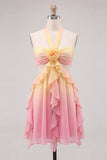 Geel en roze A-lijn chiffon geruffelde halter hals Homecoming jurk met 3D bloem