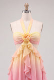 Geel en roze A-lijn chiffon geruffelde halter hals Homecoming jurk met 3D bloem