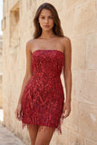 Strapless bordeauxrode bodycon korte homecomingjurk met franjes en pailletten
