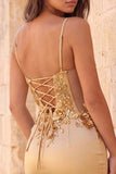 Donkergroen korset Bodycon Spaghetti Straps Bloemen Korte Homecoming Jurk met kant op de rug