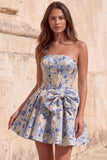 Rode A-lijn strapless korset Jacquard bloemen Homecoming jurk met strik