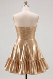 Strapless metallic goud gerimpelde A-lijn korte homecomingjurk met ruches