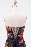 Zwarte Sweetheart gerimpelde Floral Bodycon Korte Homecoming-jurk met kant op de rug