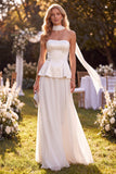 Lichtpaarse strapless A-lijn chiffon maxijurk met ruches en kralen