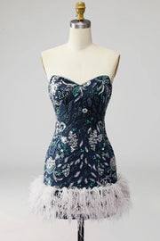 Strapless marineblauw bodycon pailletten korte homecomingjurk met veren
