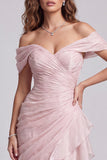 Lichtroze gerimpelde zeemeermin off-the-shoulder formele jurk met ruches