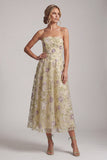 A-lijn stoffige salie strapless pailletten met bloemen midi moeder van de bruid jurk