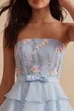 Blauwe strapless A-lijn gelaagde bloemen homecoming jurk met ruches