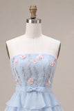Blauwe strapless A-lijn gelaagde bloemen homecoming jurk met ruches