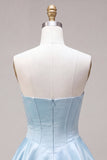 Strapless blauwe Baskische taille A-lijn gelaagde korsetten satijnen homecomingjurk