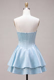 Strapless blauwe Baskische taille A-lijn gelaagde korsetten satijnen homecomingjurk