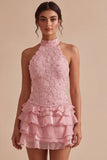 Roze halter hals bodycon gelaagd met ruches en bloemenparels korte homecomingjurk
