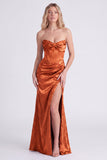 Strapless salie bloemenkorset Zeemeermin gerimpelde lange bruidsmeisjesjurk met split