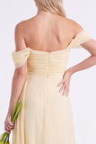 Narcis Off-the-shoulder Chiffon gerimpelde lange bruidsmeisjesjurk